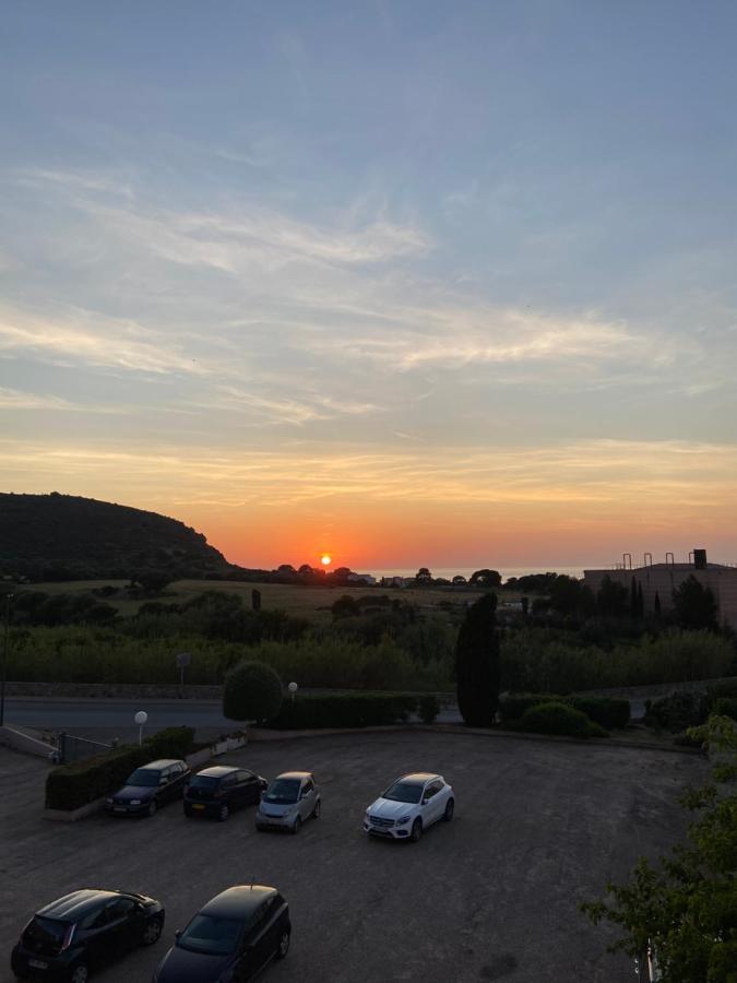 Appartement T4 Tres Bien Situe Et Climatise L'Ile-Rousse  Bagian luar foto