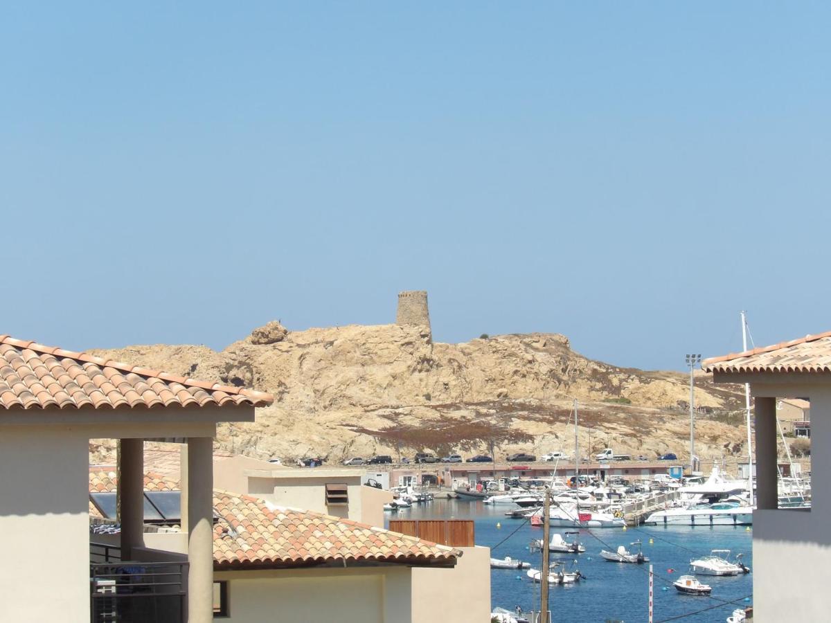 Appartement T4 Tres Bien Situe Et Climatise L'Ile-Rousse  Bagian luar foto